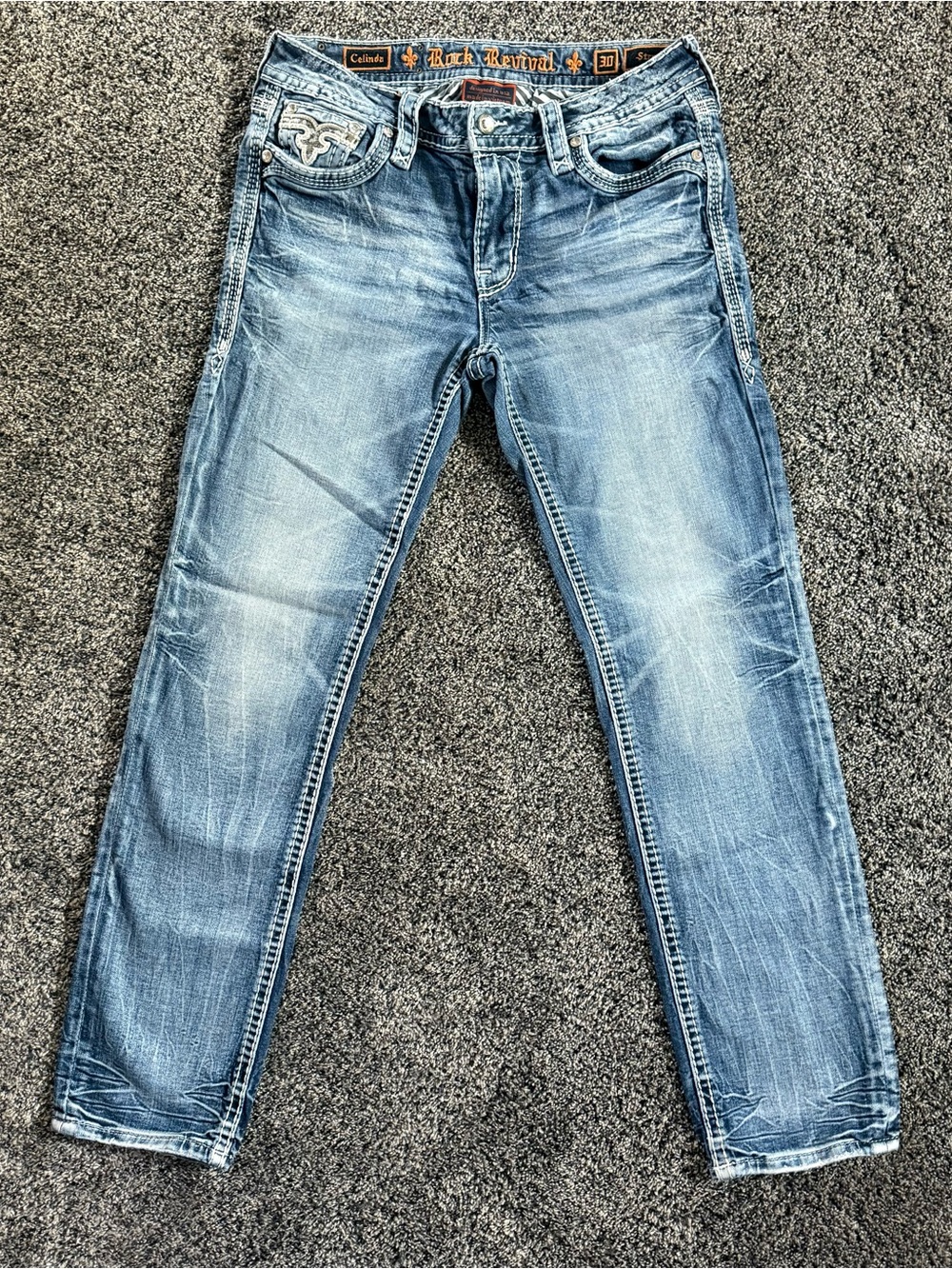 Rock Revival Women’s size 30; Light Blue Straight Fit Jeans